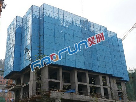天津爬架网片应用于高层剪力墙式楼盘