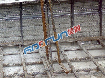 新疆免拆金属模板网应用在溪洛渡水电站中